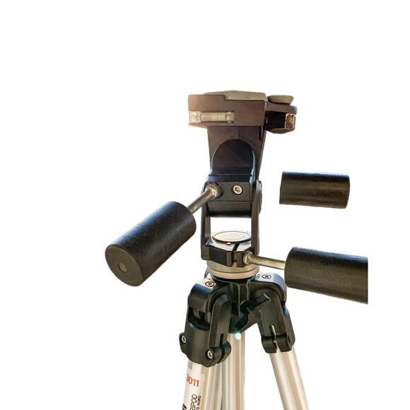 Bogen Manfrotto Professional Tripod 3011 & 3047 Tripod Head - Picture 6 of 10